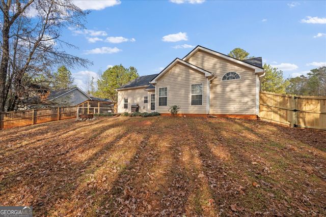 205 Hidden Brook Trail, Newnan, GA 30263