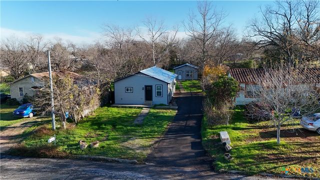 263 S Grape Avenue, New Braunfels, TX 78130