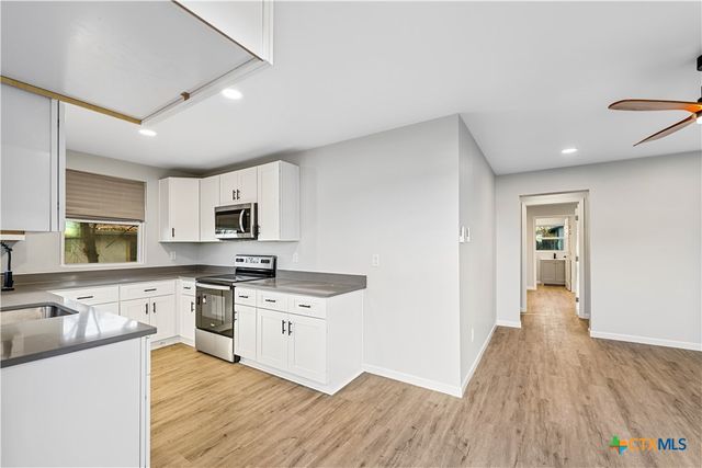 263 S Grape Avenue, New Braunfels, TX 78130