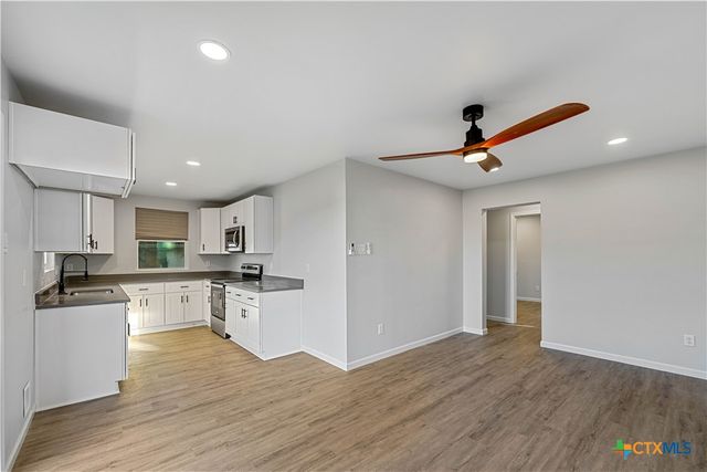 263 S Grape Avenue, New Braunfels, TX 78130