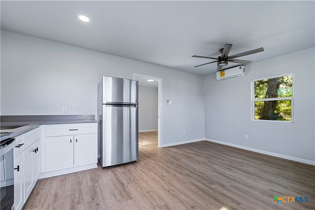 263 S Grape Avenue, New Braunfels, TX 78130