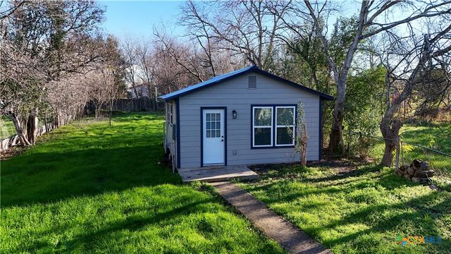 263 S Grape Avenue, New Braunfels, TX 78130