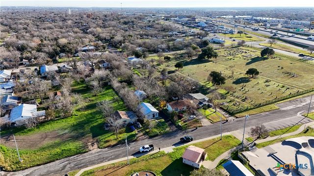 263 S Grape Avenue, New Braunfels, TX 78130