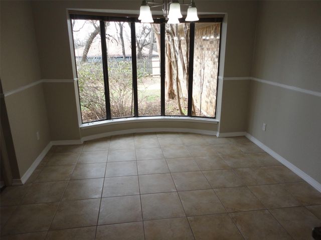 7517 Cimarron Drive, North Richland Hills, TX 76182