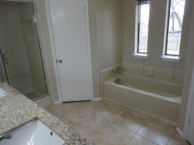 7517 Cimarron Drive, North Richland Hills, TX 76182