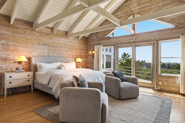 137 Sandune Court, Sagaponack, NY 11962