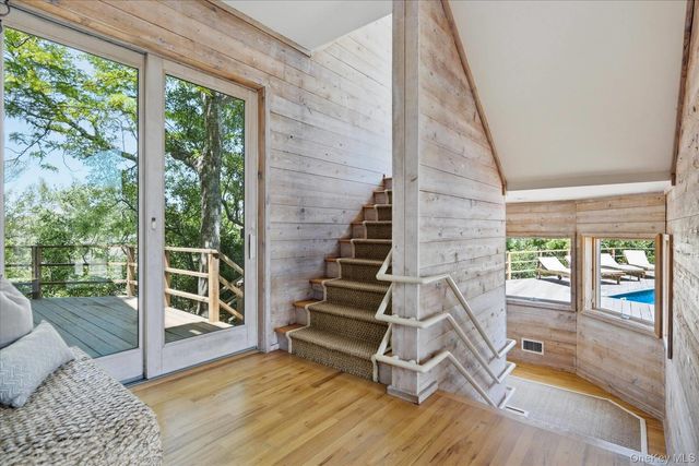 137 Sandune Court, Sagaponack, NY 11962