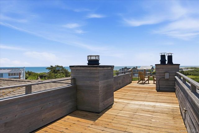 137 Sandune Court, Sagaponack, NY 11962
