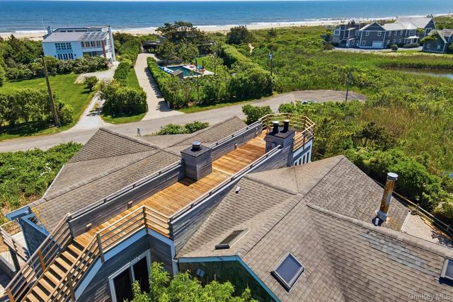 137 Sandune Court, Sagaponack, NY 11962