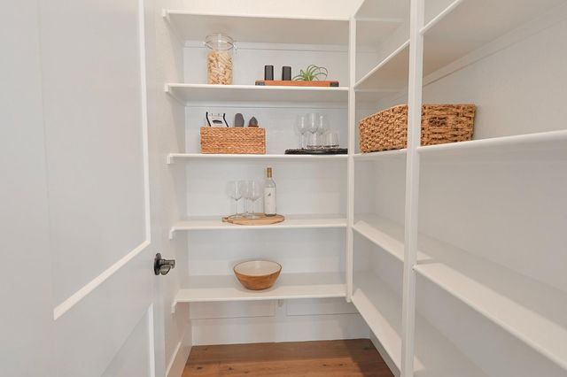 5738 Golden Pond Dr, Rocklin, CA 95677