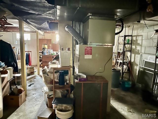 1908 Korando Avenue, Overland, MO 63114