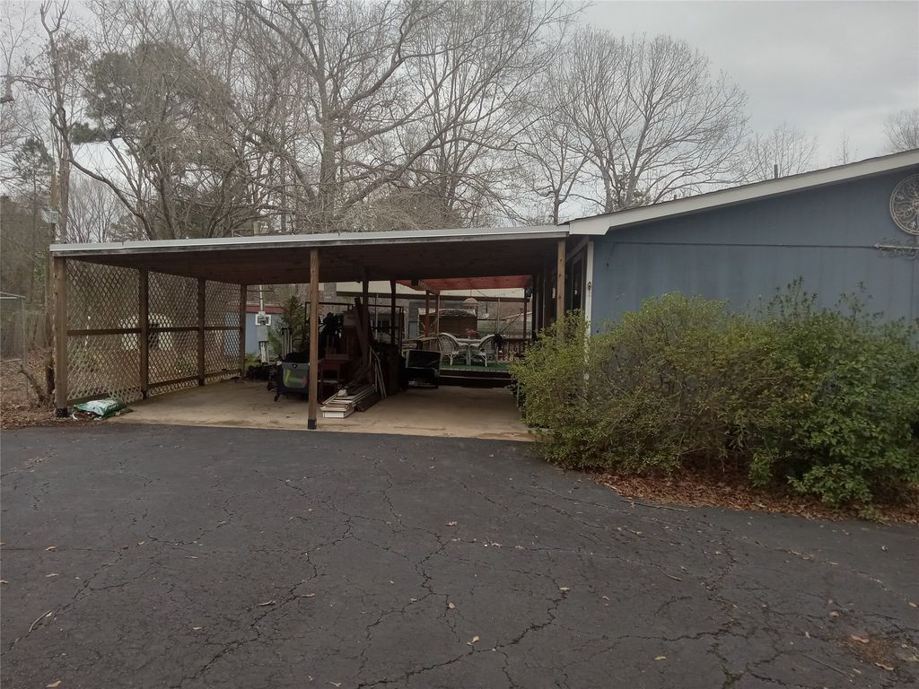 8944 E Picturesque Drive, Greenwood, LA 71033