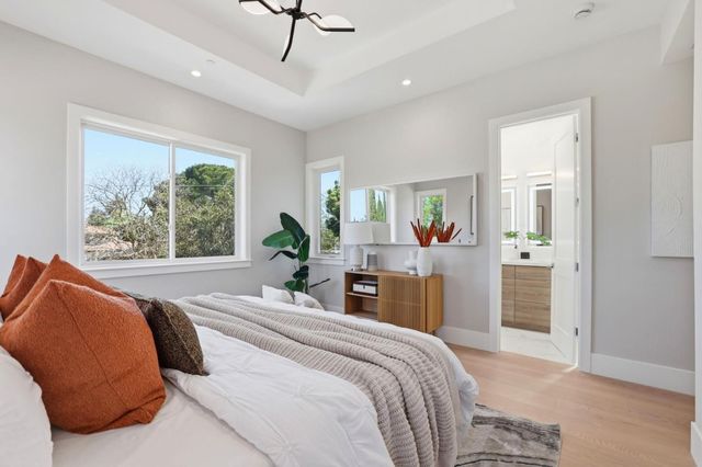 10536 S Tantau Avenue, Cupertino, CA 95014