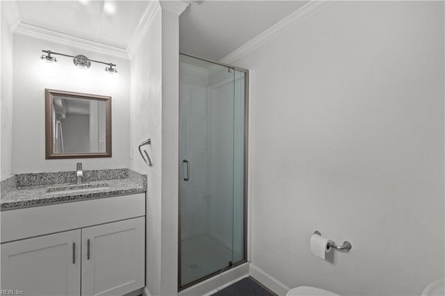 21 Burtis ST, Portsmouth, VA 23702
