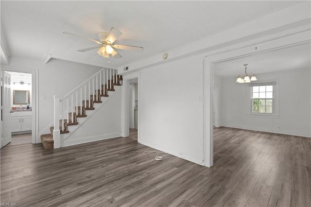 21 Burtis ST, Portsmouth, VA 23702