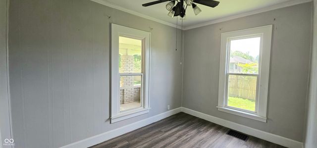 2630 W 200 S, Columbus, IN 47201