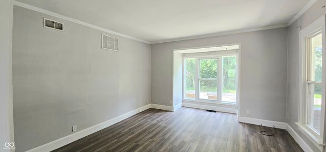 2630 W 200 S, Columbus, IN 47201