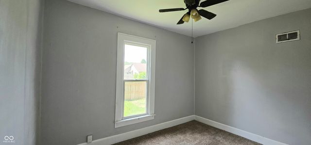 2630 W 200 S, Columbus, IN 47201