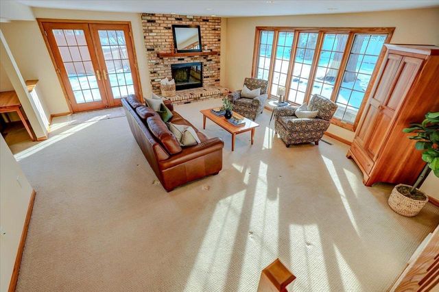 5421 Trempealeau Trail, Madison, WI 53705