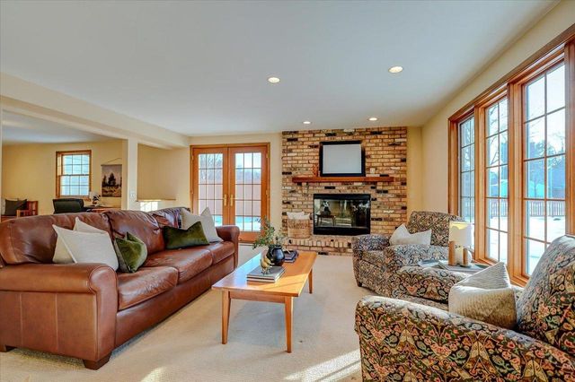 5421 Trempealeau Trail, Madison, WI 53705