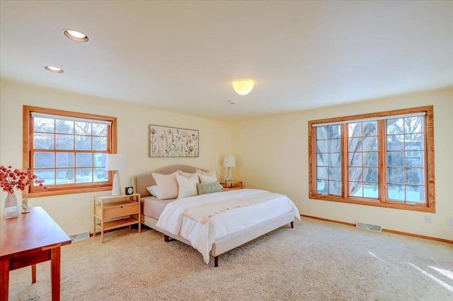 5421 Trempealeau Trail, Madison, WI 53705