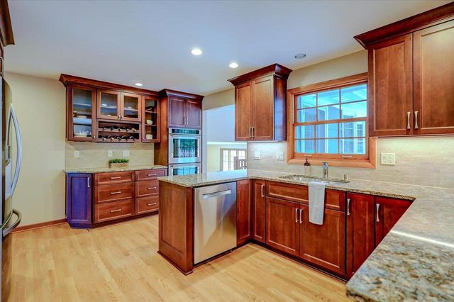5421 Trempealeau Trail, Madison, WI 53705