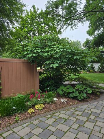 5421 Trempealeau Trail, Madison, WI 53705