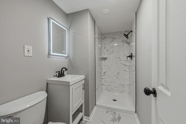 1302 STANFORD RD, Wilmington, DE 19803