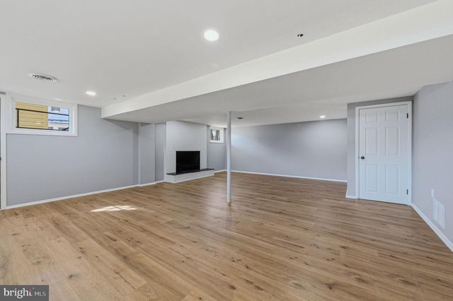 1302 STANFORD RD, Wilmington, DE 19803