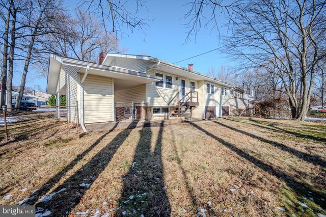 1302 STANFORD RD, Wilmington, DE 19803