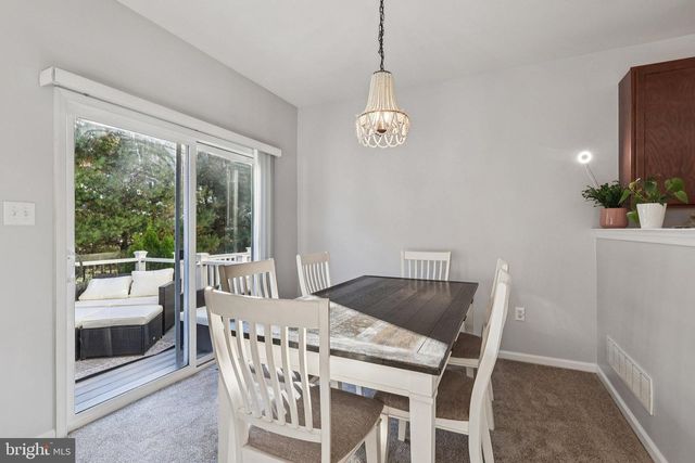 1055 KING WAY, Breinigsville, PA 18031