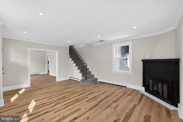 129 S KEYSTONE AVE, Upper Darby, PA 19082