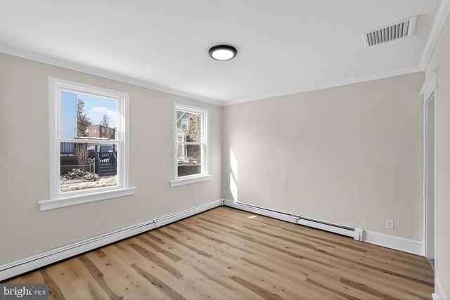 129 S KEYSTONE AVE, Upper Darby, PA 19082