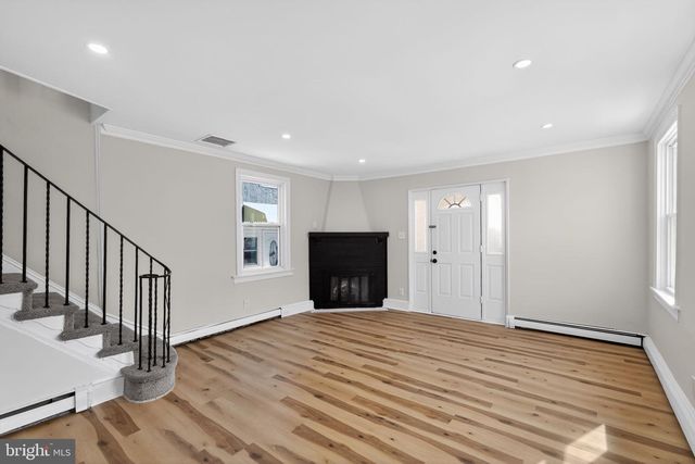 129 S KEYSTONE AVE, Upper Darby, PA 19082