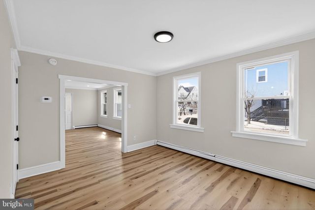 129 S KEYSTONE AVE, Upper Darby, PA 19082