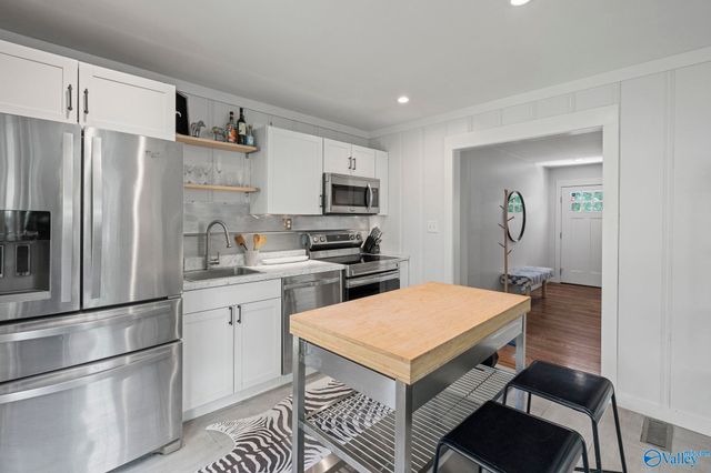 1611 Wells Avenue, Huntsville, AL 35801