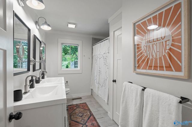 1611 Wells Avenue, Huntsville, AL 35801