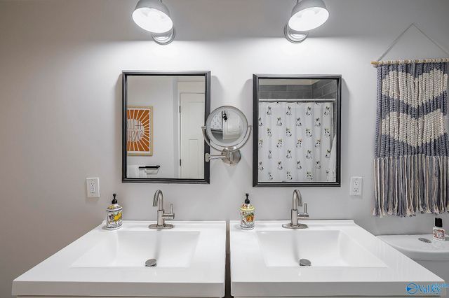 1611 Wells Avenue, Huntsville, AL 35801