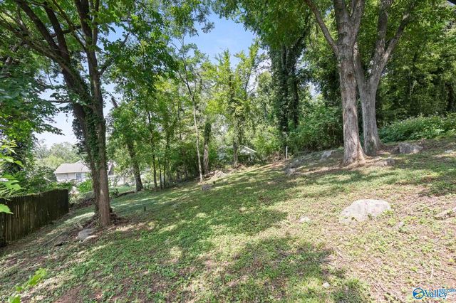 1611 Wells Avenue, Huntsville, AL 35801