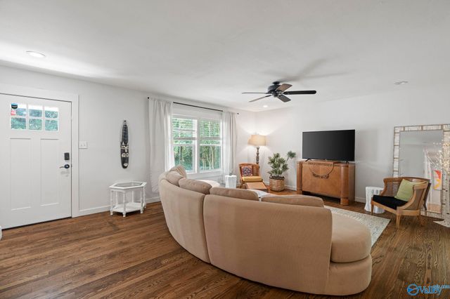 1611 Wells Avenue, Huntsville, AL 35801