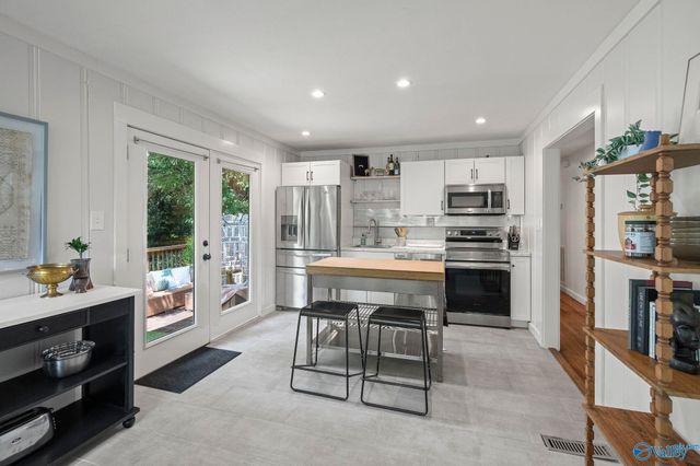 1611 Wells Avenue, Huntsville, AL 35801