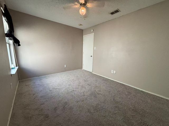 1645 Crown Point Drive, Little Elm, TX 75036