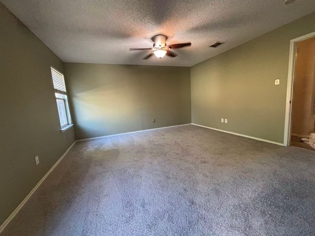 1645 Crown Point Drive, Little Elm, TX 75036