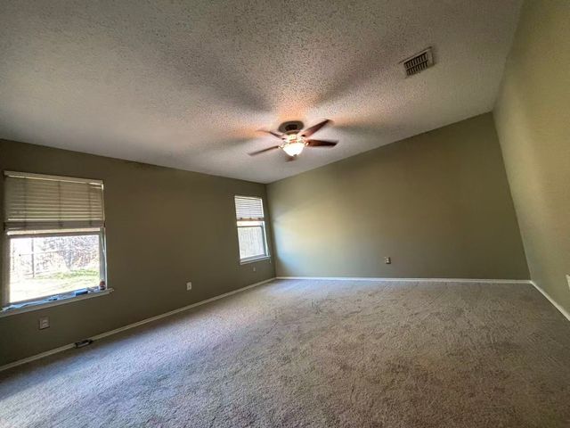 1645 Crown Point Drive, Little Elm, TX 75036