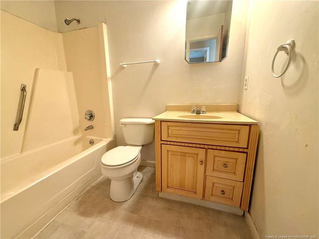 1028 Quailwood Drive, Fayetteville, NC 28314