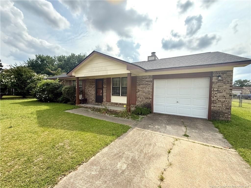 1028 Quailwood Drive, Fayetteville, NC 28314
