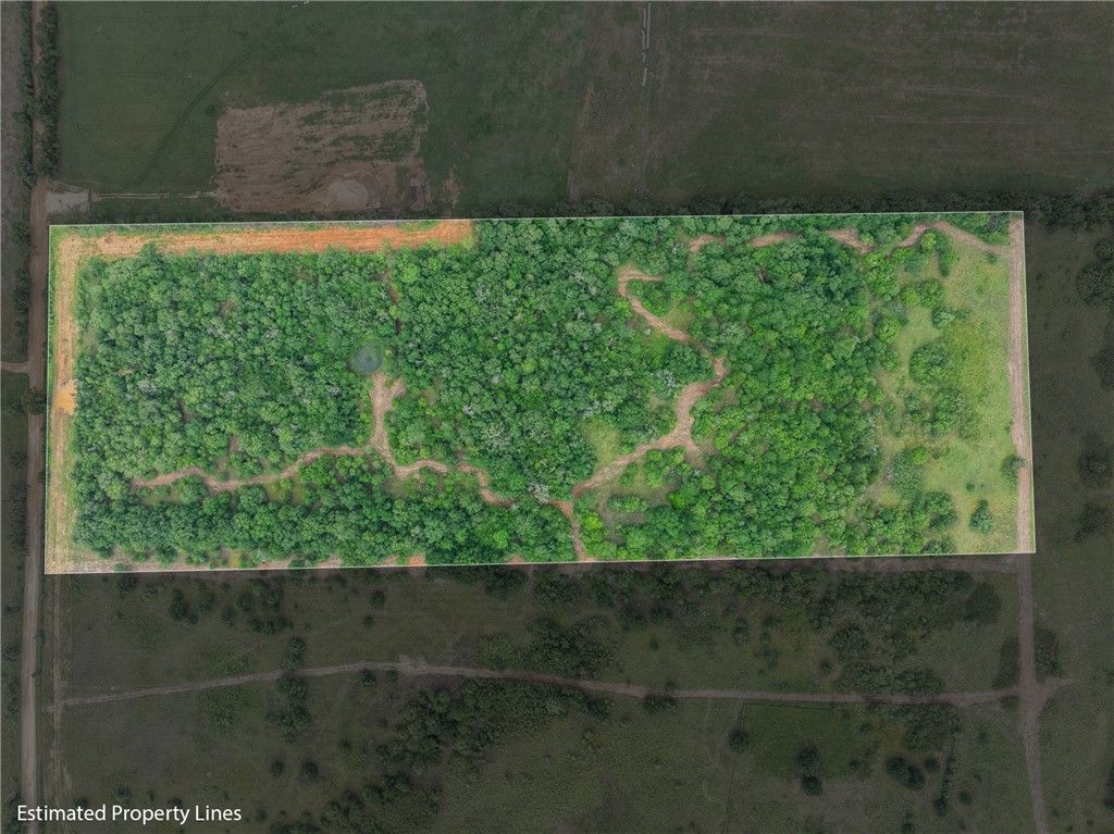 5163 County Road 358, Gause, TX 77836 — photo 2
