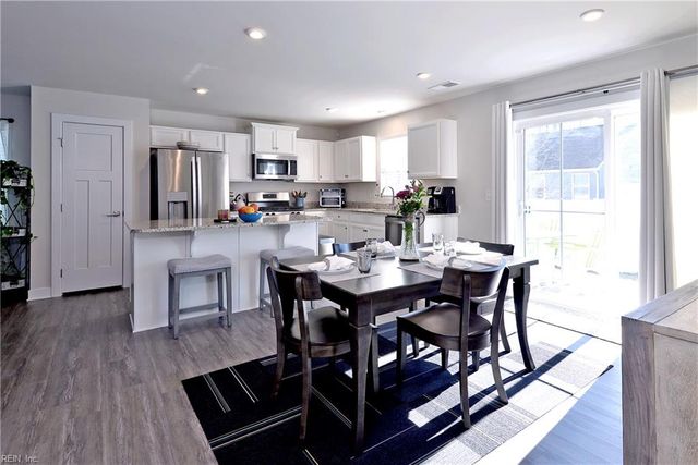 102 Arbordale LOOP, Williamsburg, VA 23188