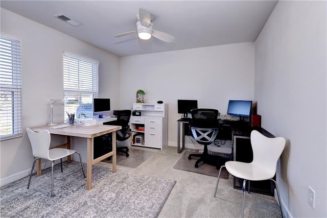 102 Arbordale LOOP, Williamsburg, VA 23188