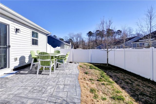 102 Arbordale LOOP, Williamsburg, VA 23188